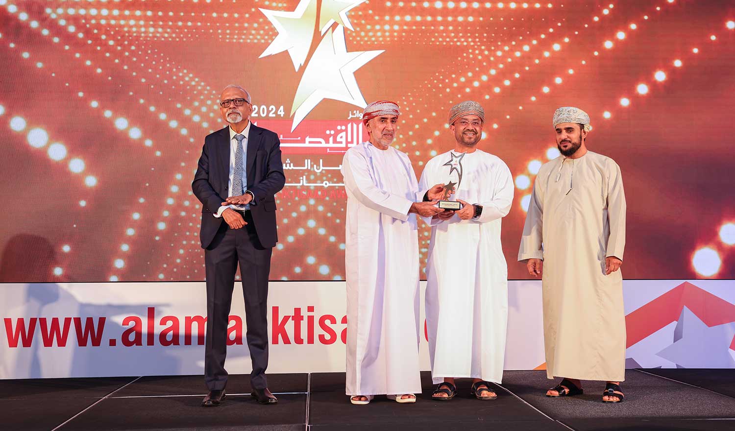 United Finance Company receives the Alam Al Iktisaad Award for Best Performing Company 2024